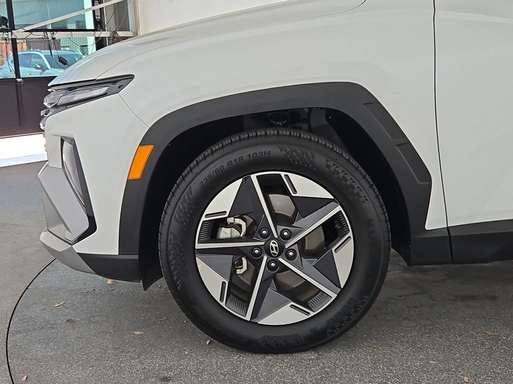 Used 2025 Hyundai Tucson SEL FWD image 38