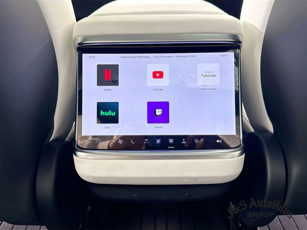 Used 2023 Tesla Model S Standard Range AWD/4WD image 32