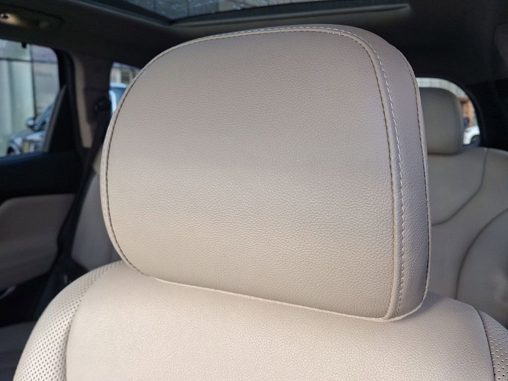 Used 2019 Hyundai Santa Fe FWD image 23