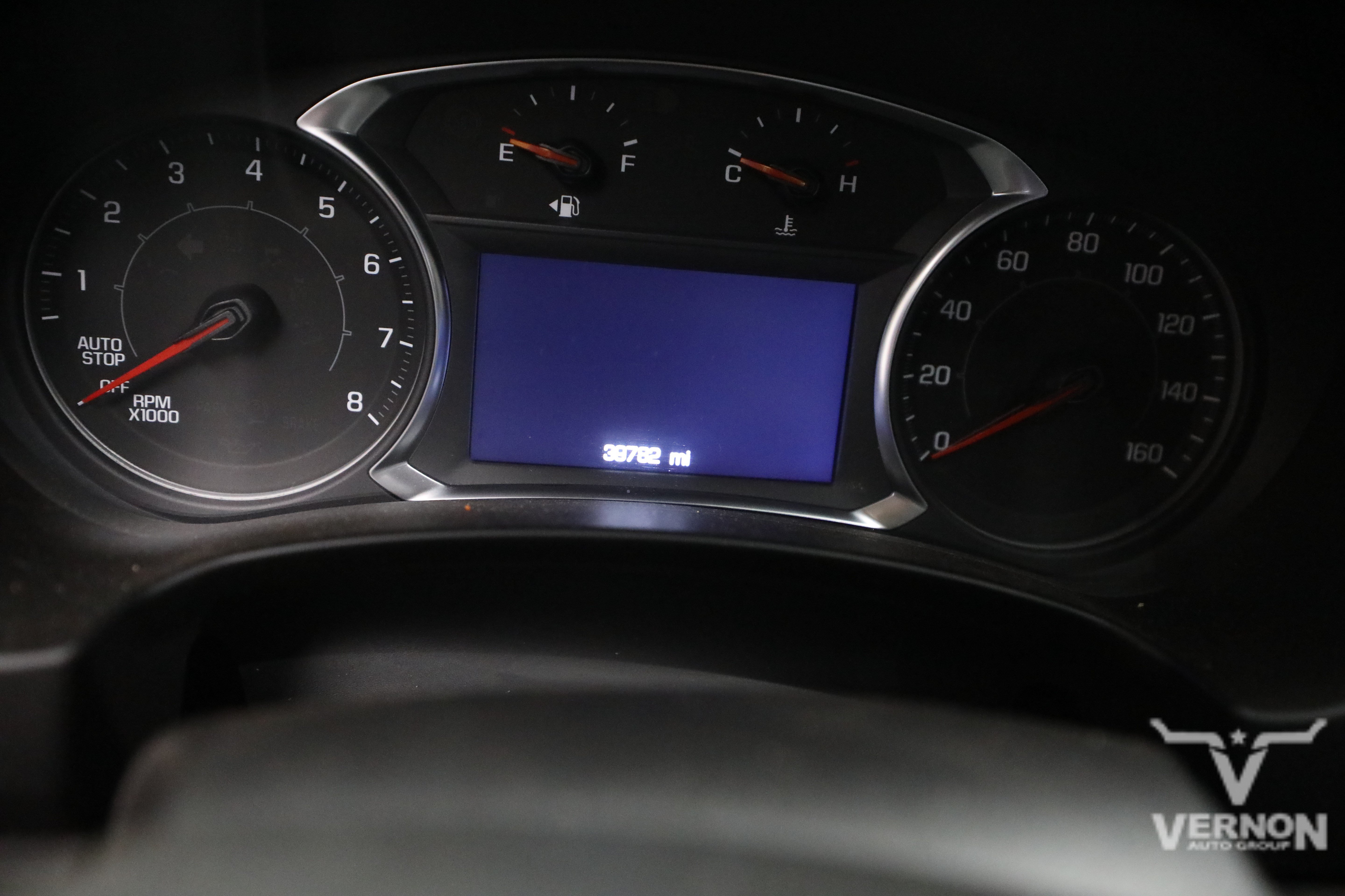 Used 2024 GMC Terrain SLE FWD image 8