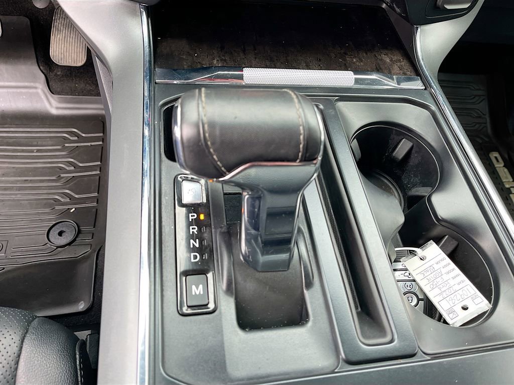 Used 2022 Ford F150 Lariat w/ Equipment Group 502A High image 17