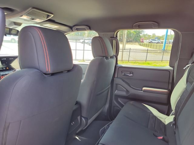 Used 2025 Nissan Frontier PRO-4X image 25
