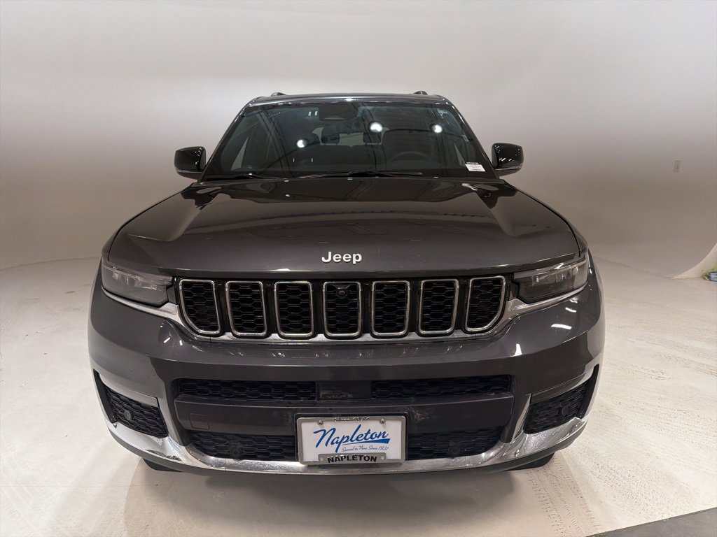 Used 2024 Jeep Grand Cherokee L Limited w/ Luxury Tech Group II image 2