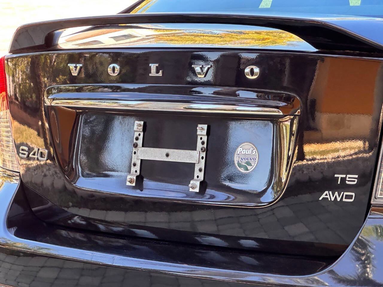 Used 2009 Volvo S40 T5 R-Design image 7