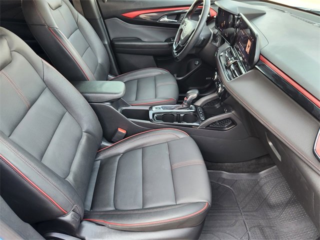 Used 2024 Chevrolet TrailBlazer RS w/ Convenience Package image 14