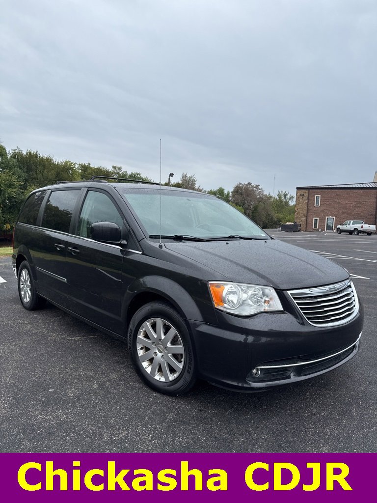 Used 2015 Chrysler Town & Country Touring