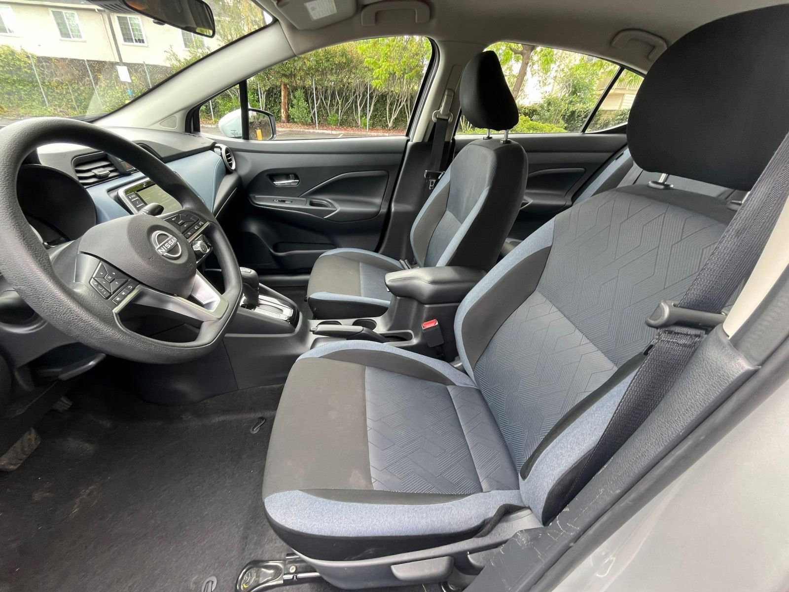 Used 2025 Nissan Versa SV w/ Trunk Package FWD image 24