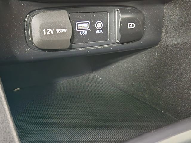 Used 2020 Hyundai Veloster N w/ Performance Package image 25