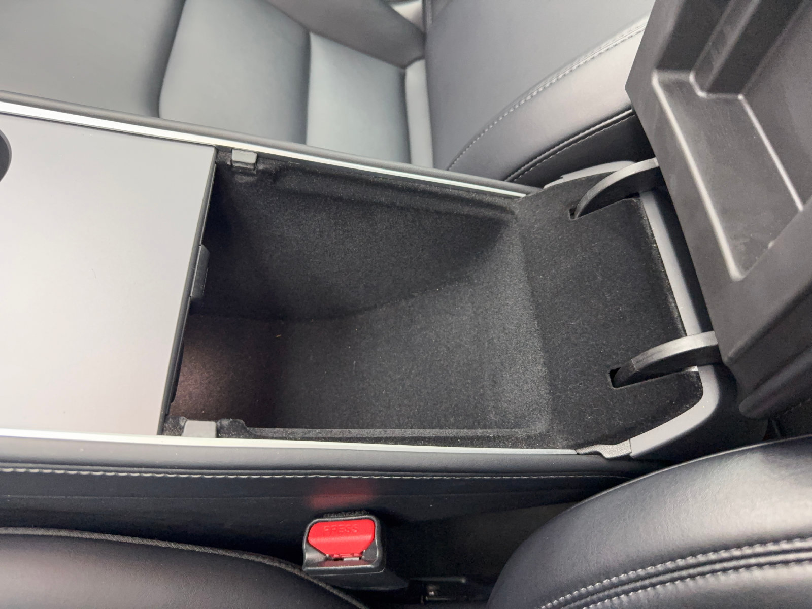 Used 2022 Tesla Model Y Performance AWD/4WD image 19