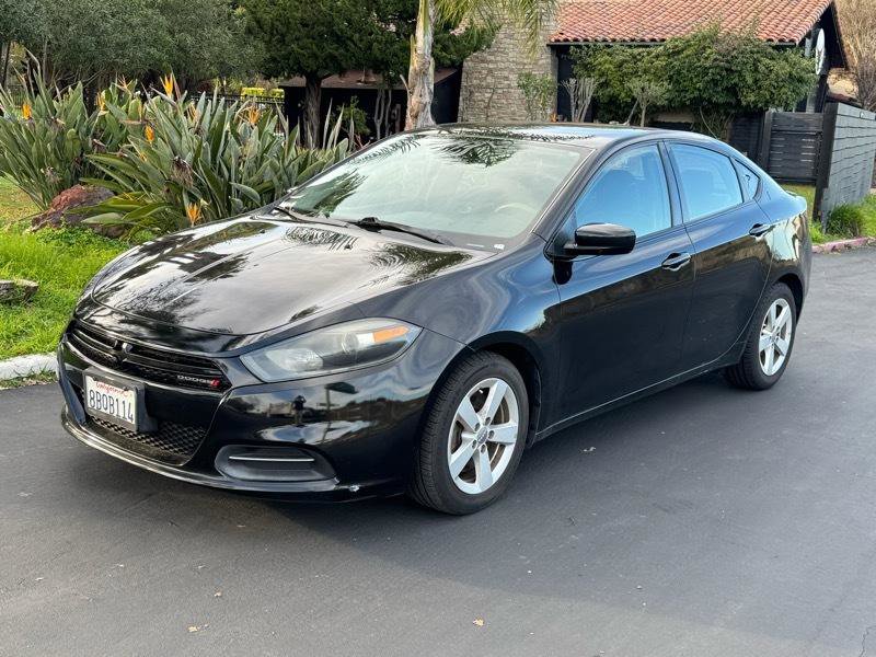 Used 2015 Dodge Dart SXT image 1