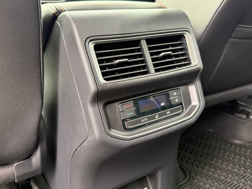 New 2026 Volkswagen Atlas Peak Edition AWD/4WD image 11