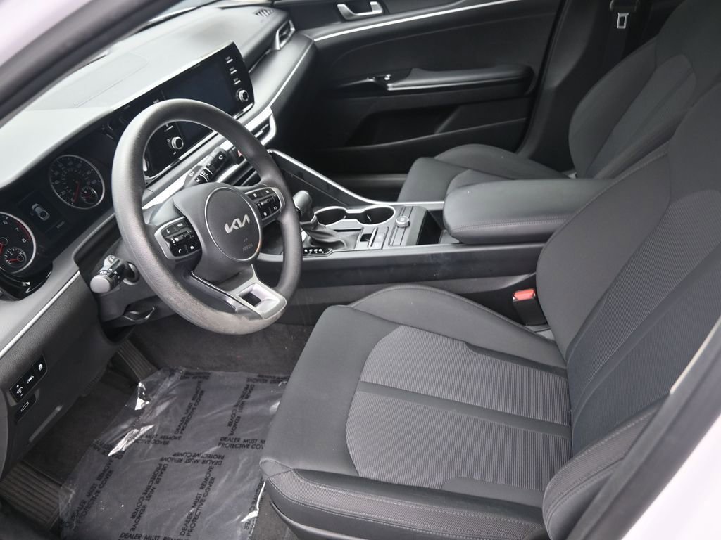 Used 2023 Kia K5 LXS image 13