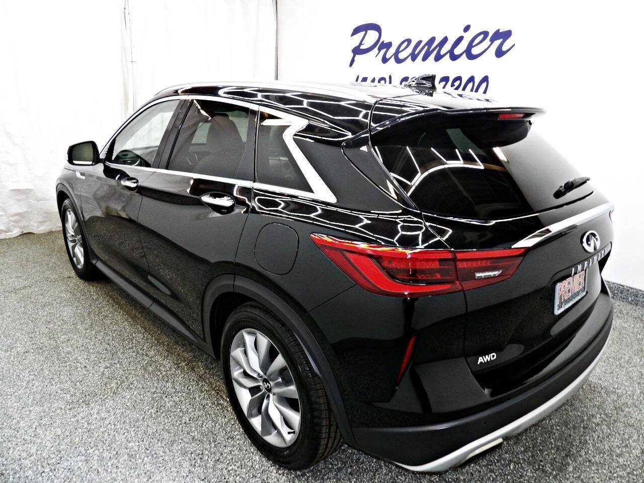 Used 2021 INFINITI QX50 Luxe AWD/4WD image 4