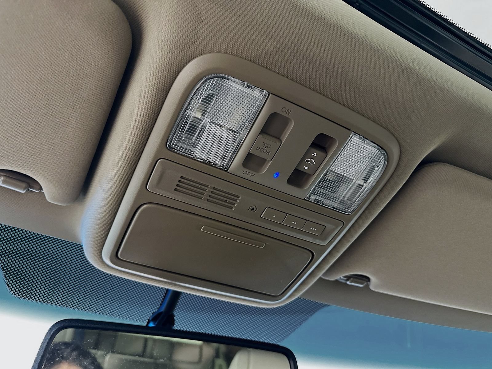 Used 2010 Honda Pilot EX-L image 29