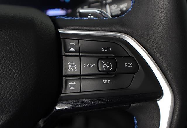 Used 2024 Jeep Grand Cherokee Trailhawk w/ Luxury Tech Group III image 47