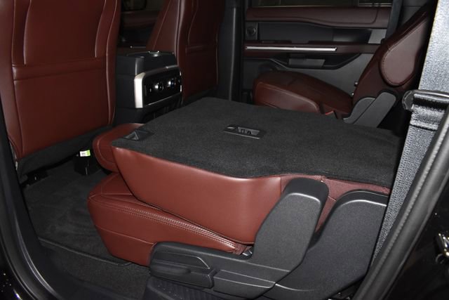 Used 2024 Ford Expedition Max Limited image 29