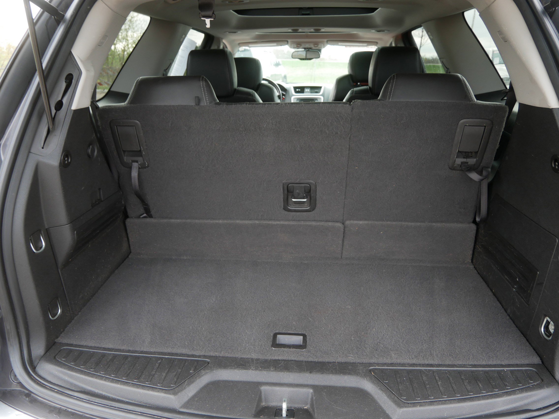 Used 2016 GMC Acadia SLT w/ Open Road Package AWD/4WD image 18