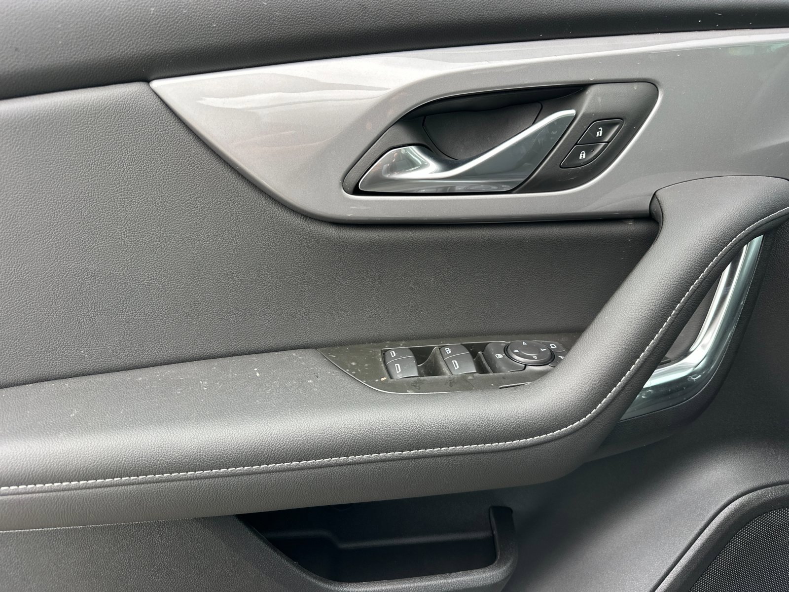 New 2025 Chevrolet Blazer LT w/ Driver Confidence Package image 11