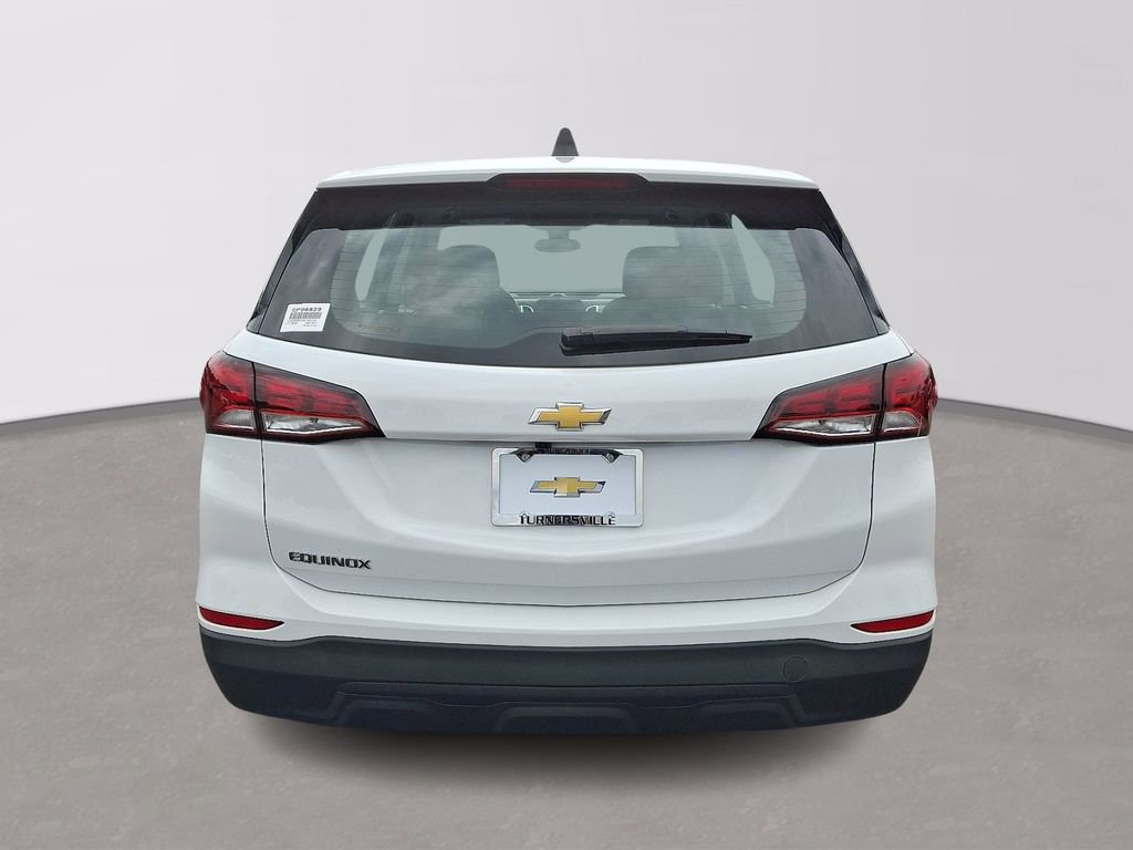 Certified 2023 Chevrolet Equinox LS FWD image 5