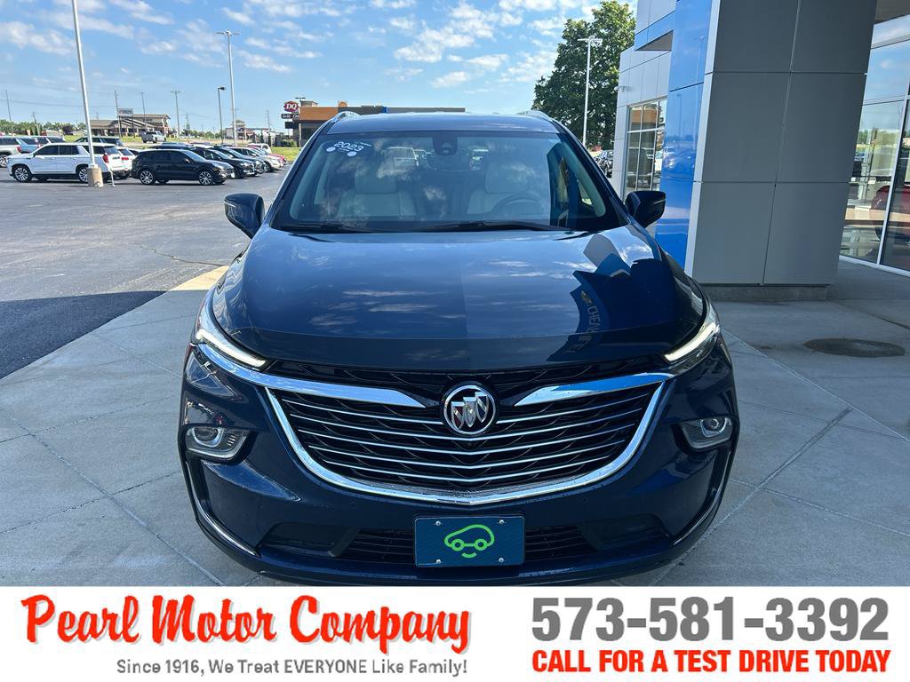 Certified 2023 Buick Enclave Premium AWD/4WD image 2