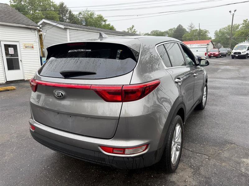 Used 2018 Kia Sportage LX AWD/4WD image 3