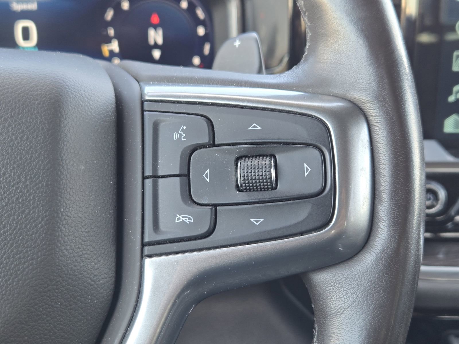 Certified 2022 Chevrolet Silverado 1500 LTZ w/ Technology Package image 31