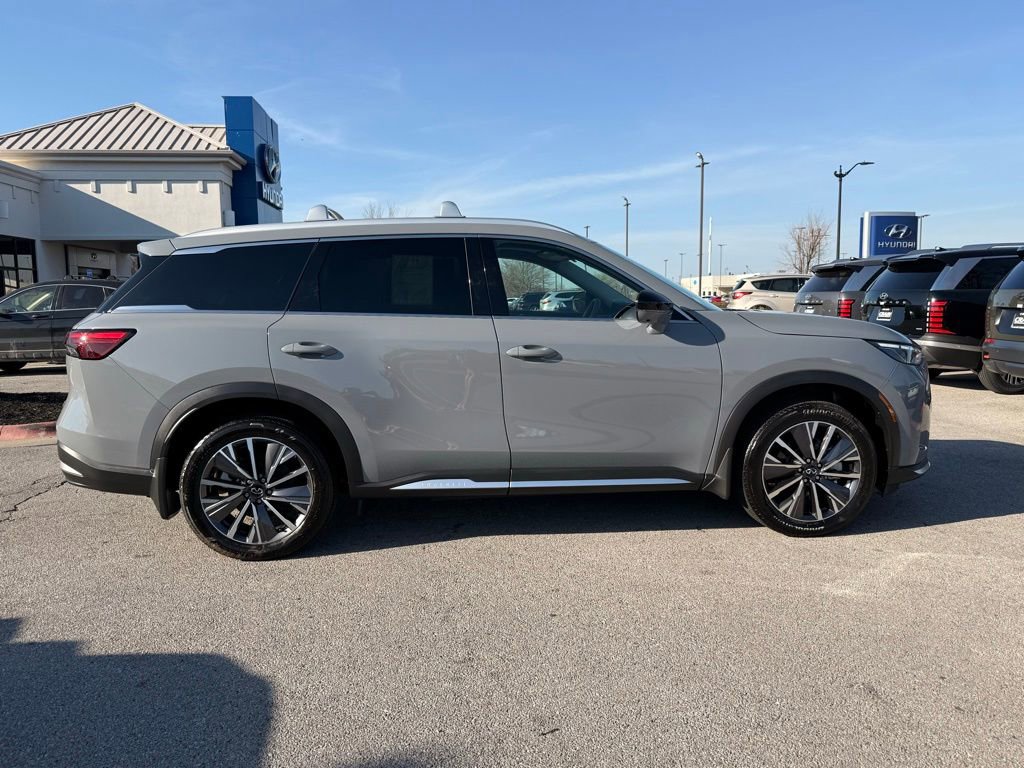 Used 2026 INFINITI QX60 Luxe w/ Cargo Package AWD/4WD image 8