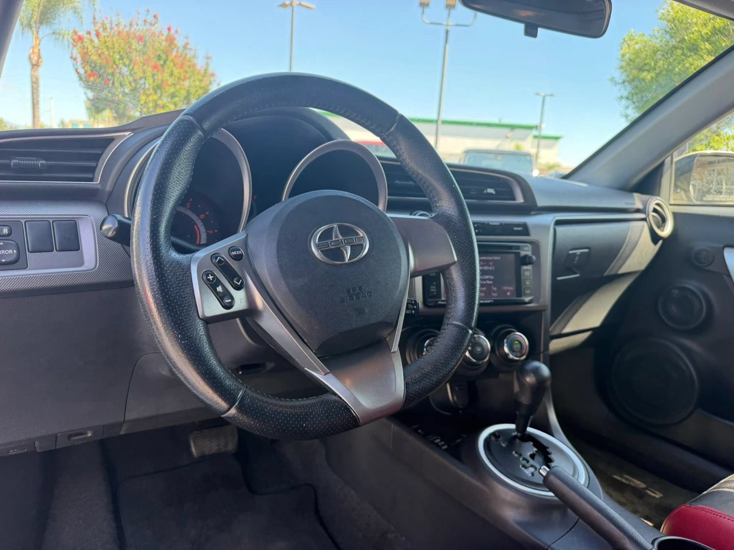 Used 2014 Scion tC FWD image 11