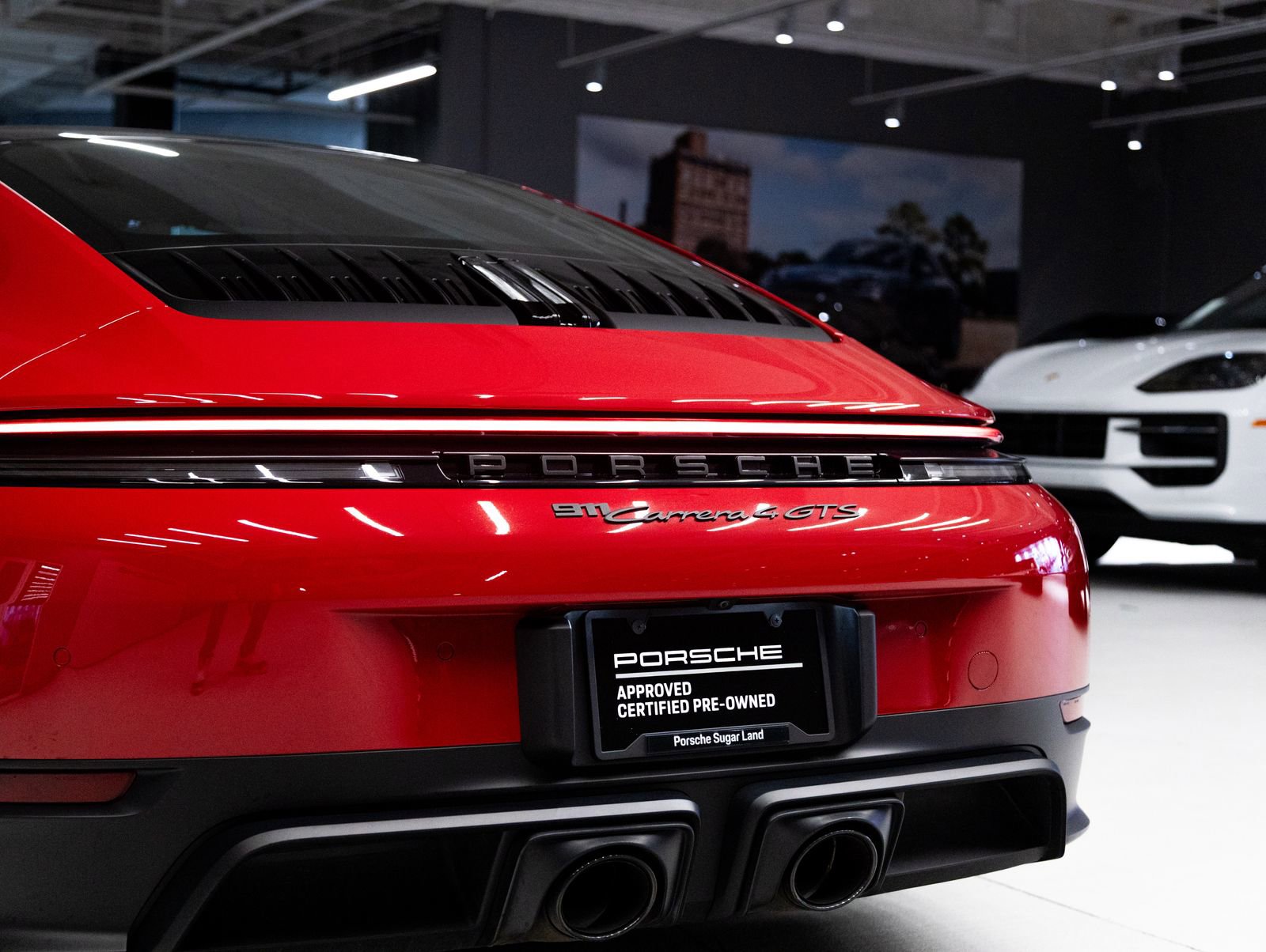 Certified 2025 Porsche 911 Carrera GTS RWD image 32