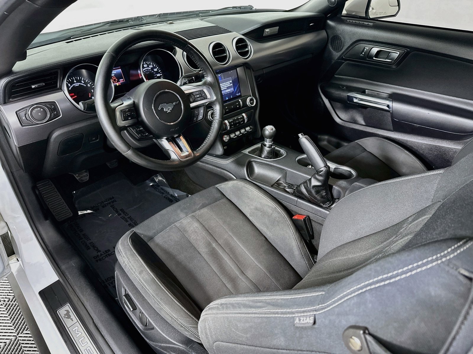 Used 2019 Ford Mustang GT w/ Equipment Group 301A RWD image 22