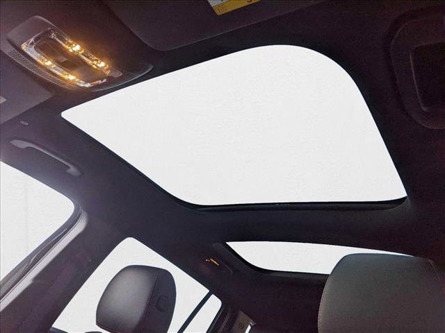 New 2023 Mercedes-Benz EQB 350 4MATIC SUV image 16