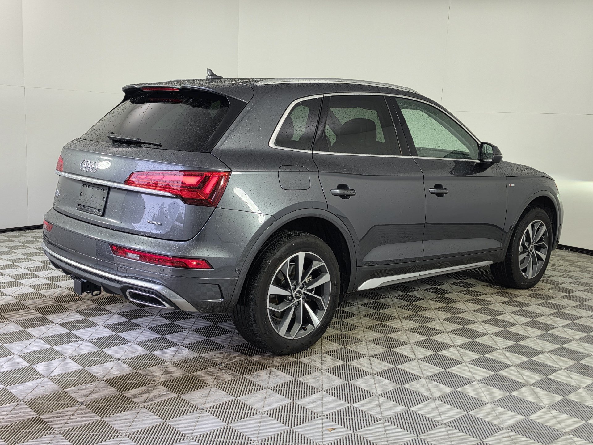 Certified 2024 Audi Q5 2.0T Prestige w/ Prestige Package AWD/4WD image 42