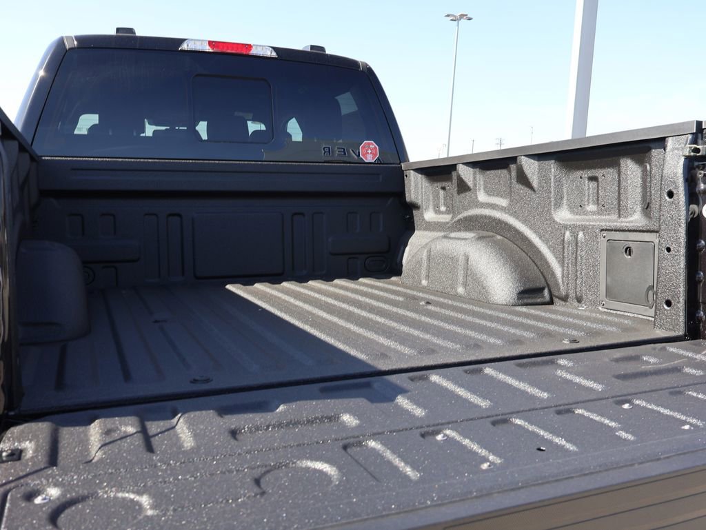 New 2025 Ford F150 Lariat w/ Equipment Group 501A Mid image 16