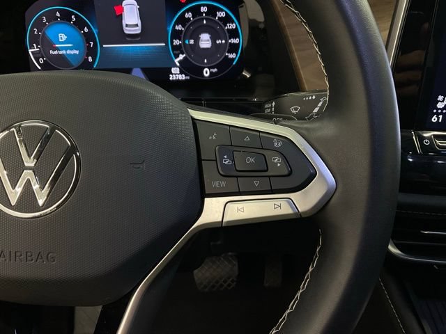 Used 2025 Volkswagen Atlas SE FWD image 13