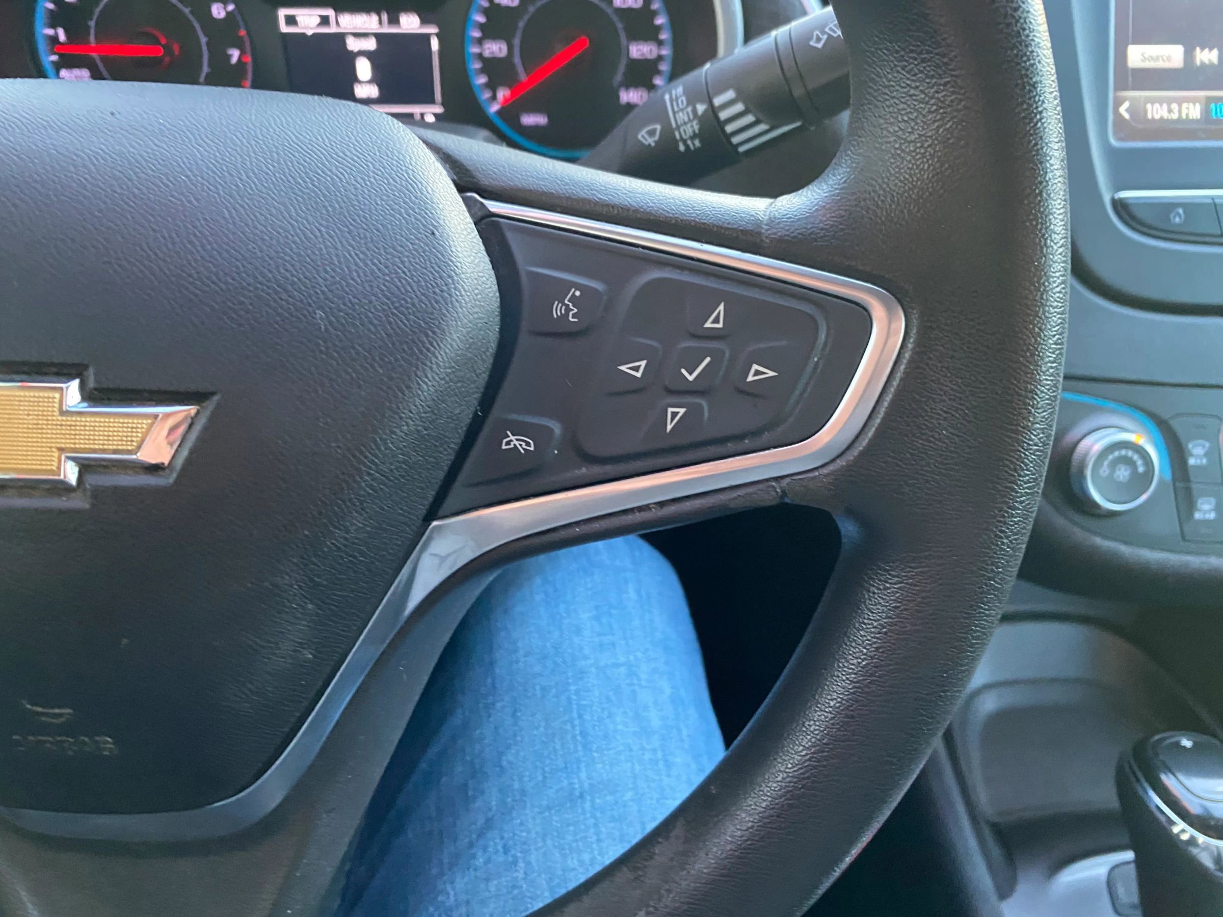 Used 2017 Chevrolet Malibu LS image 14