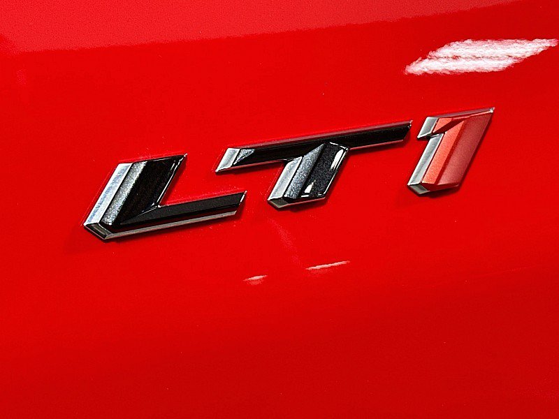 Used 2022 Chevrolet Camaro LT RWD image 33