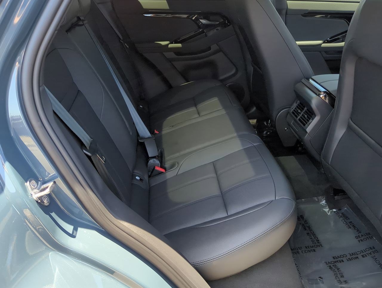 New 2026 Land Rover Range Rover Evoque S image 25