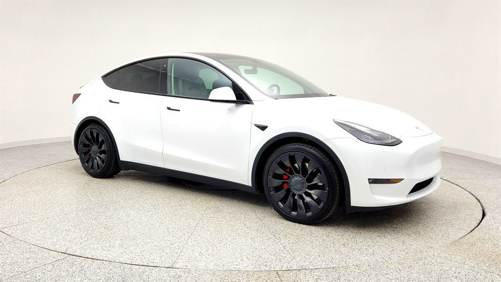 Used 2022 Tesla Model Y Performance image 3