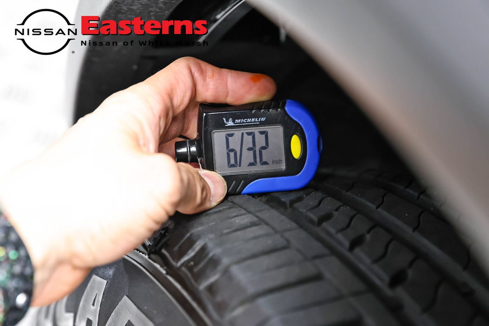 Used 2023 Nissan Rogue S AWD/4WD image 27