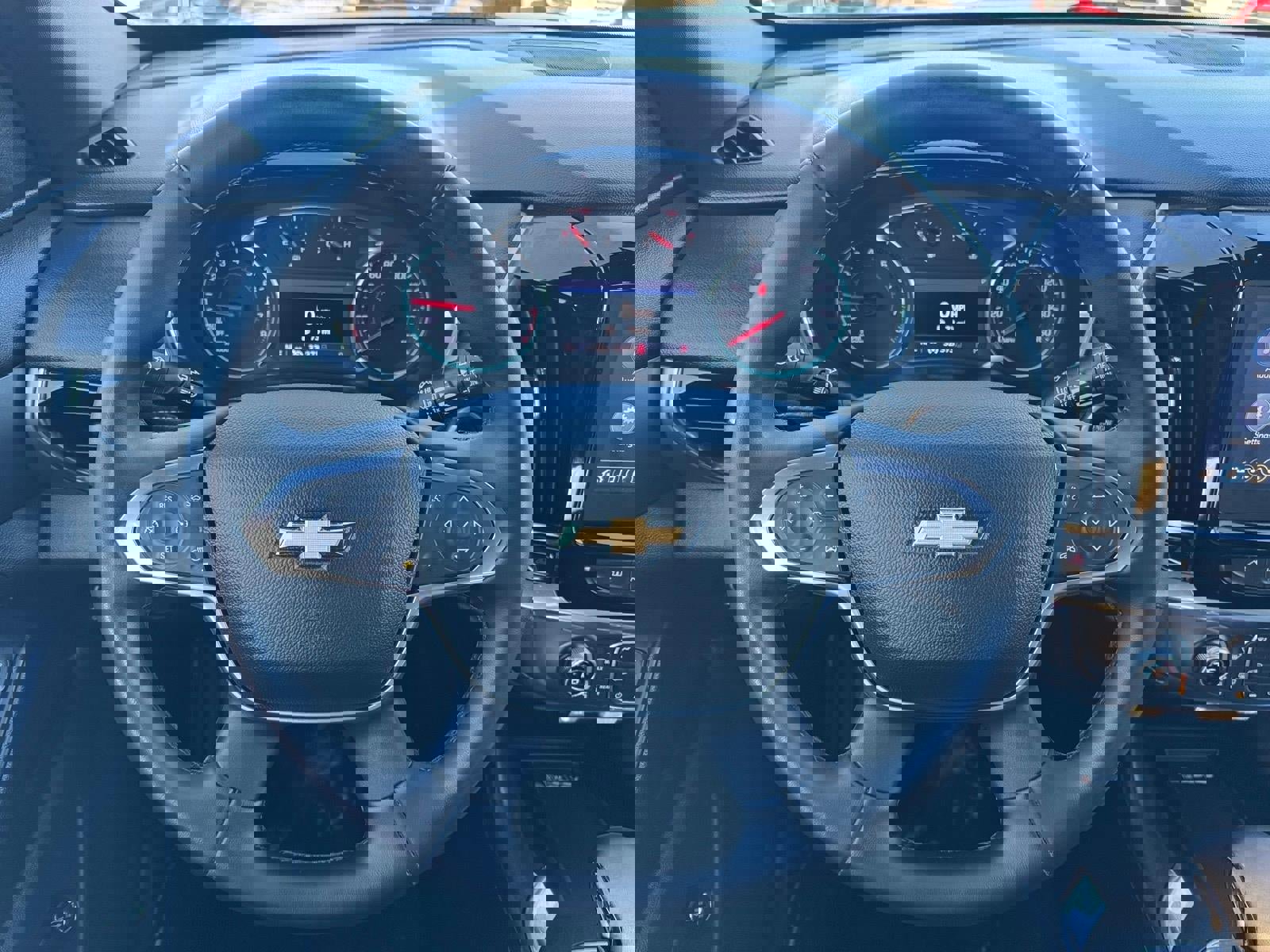 Certified 2023 Chevrolet Traverse LT w/ LPO, Floor Liner Package image 8