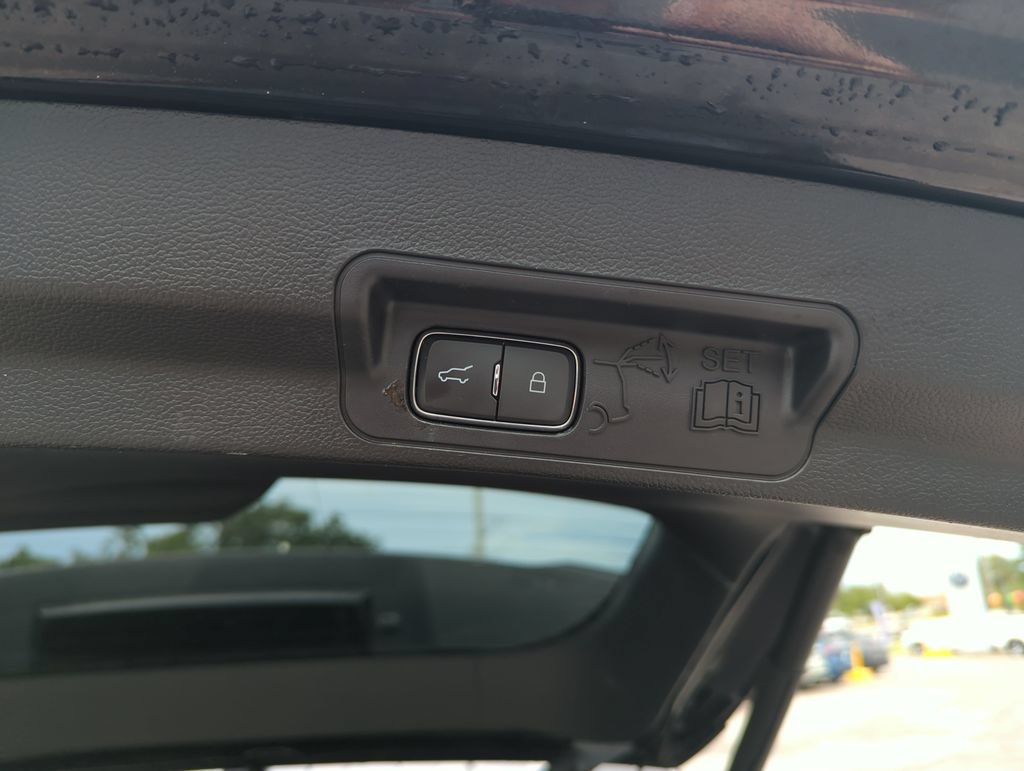 Used 2021 Ford Explorer ST w/ Equipment Group 401A AWD/4WD image 33