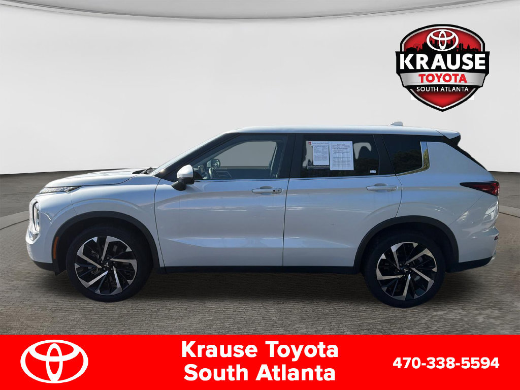 Used 2024 Mitsubishi Outlander SE FWD image 4