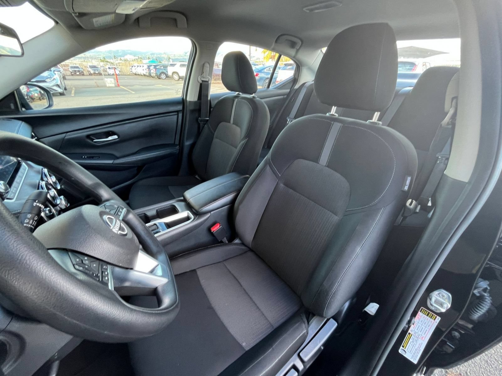 Used 2025 Nissan Sentra SV FWD image 33