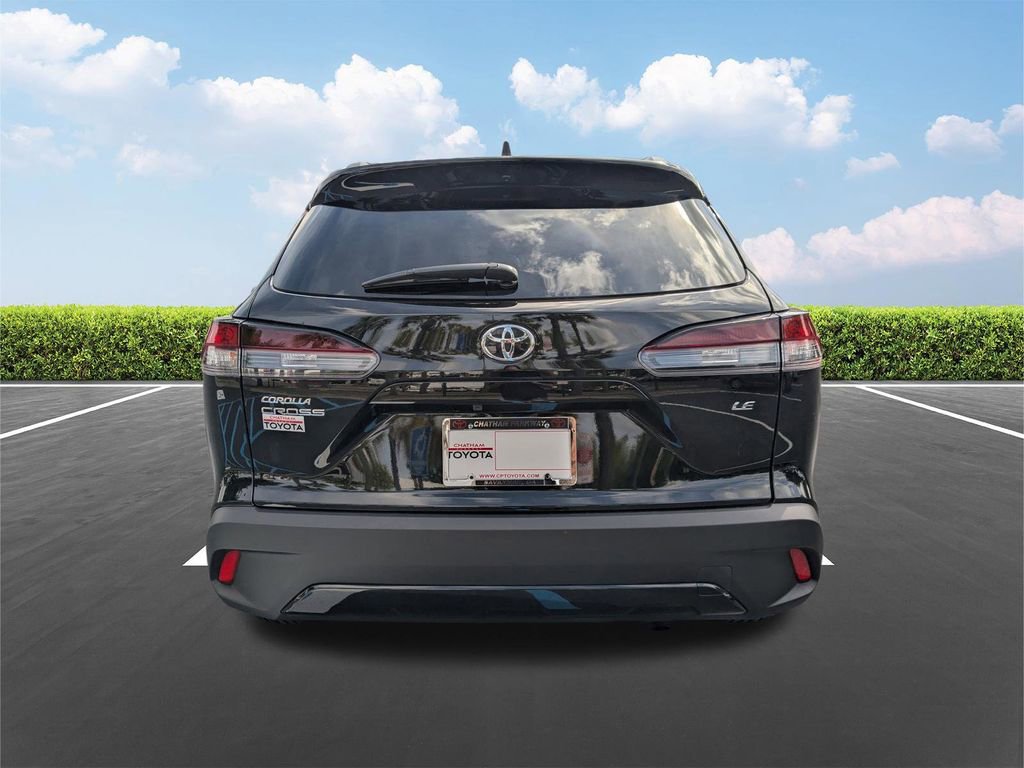 Certified 2026 Toyota Corolla Cross LE FWD image 6