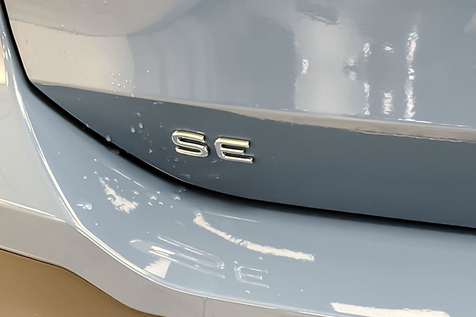 New 2026 Volkswagen Tiguan SE image 25