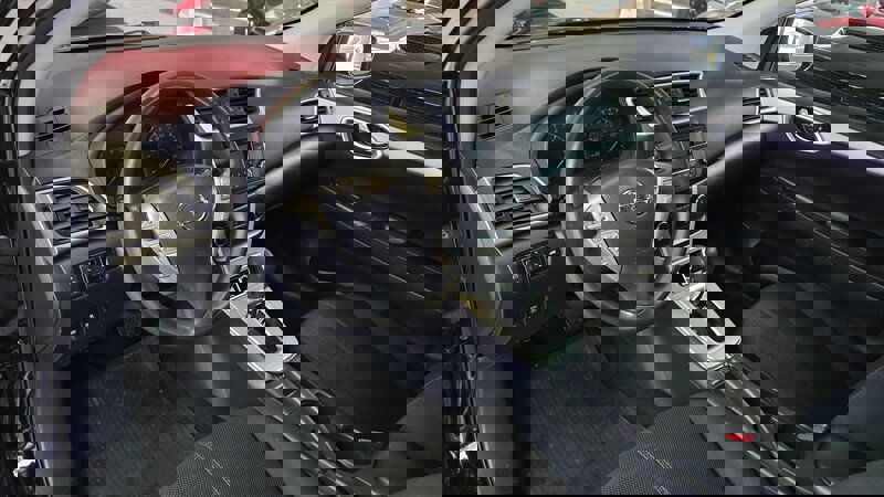 Used 2015 Nissan Sentra S image 11