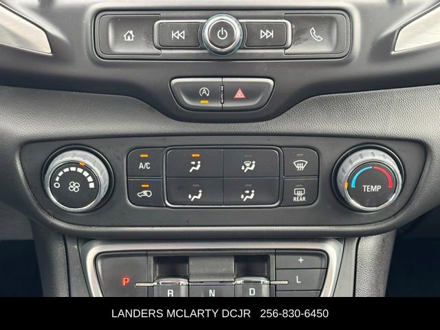 Used 2024 GMC Terrain SLE image 25