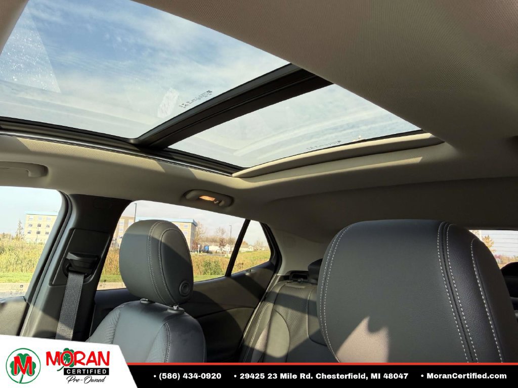 Used 2023 Buick Encore GX Essence w/ Experience Buick Package FWD image 19