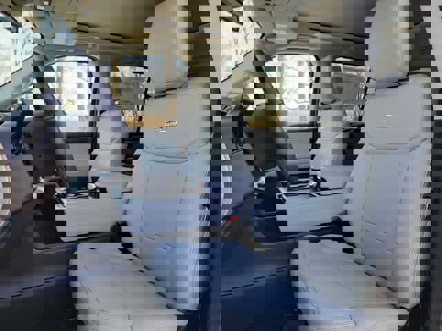 New 2026 Ford Expedition Platinum w/ Driver's Package image 19