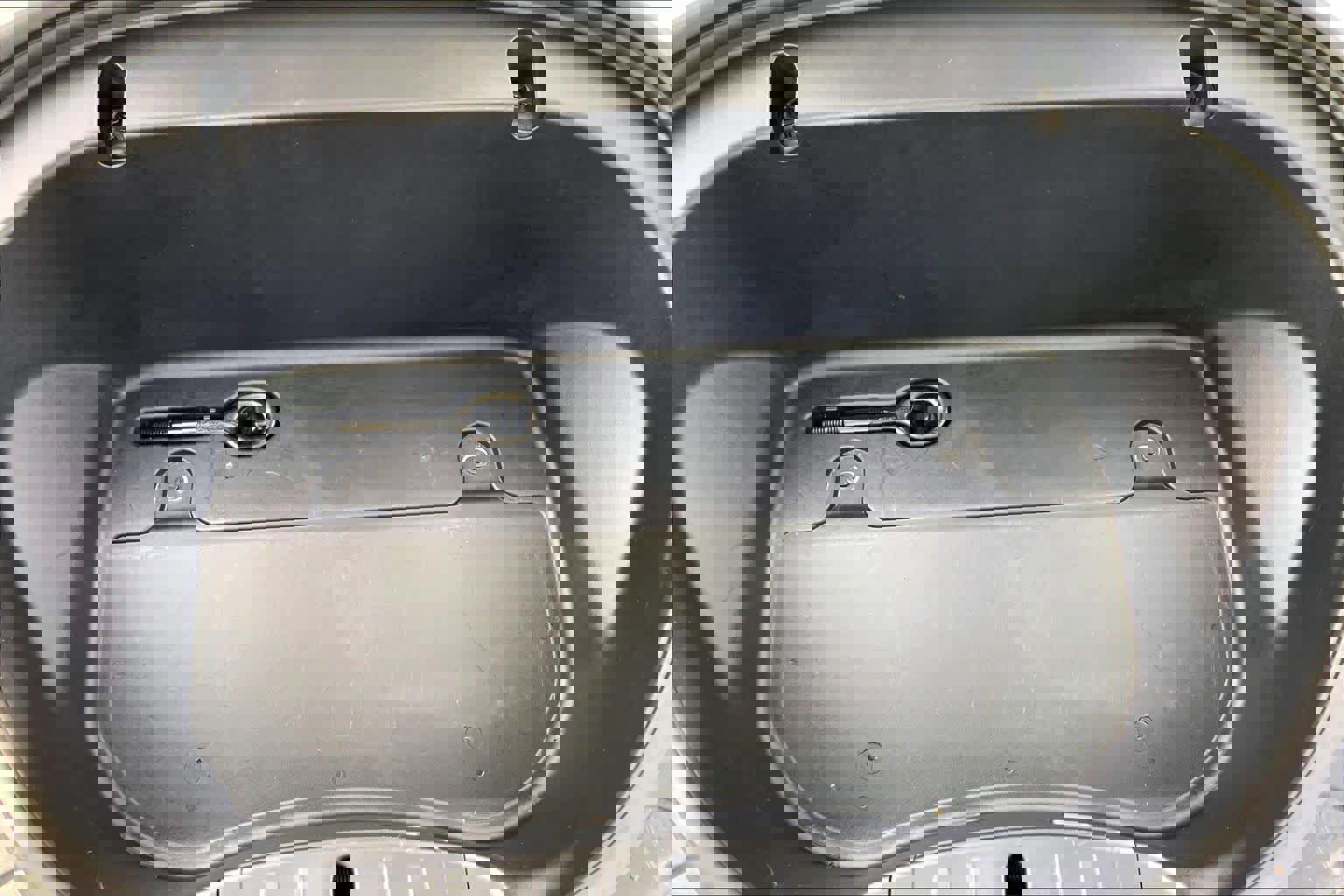 Used 2021 Tesla Model Y Long Range image 30